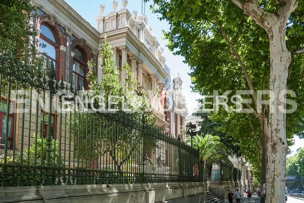 Pis en venda a Ríos Rosas - Nuevos Ministerios