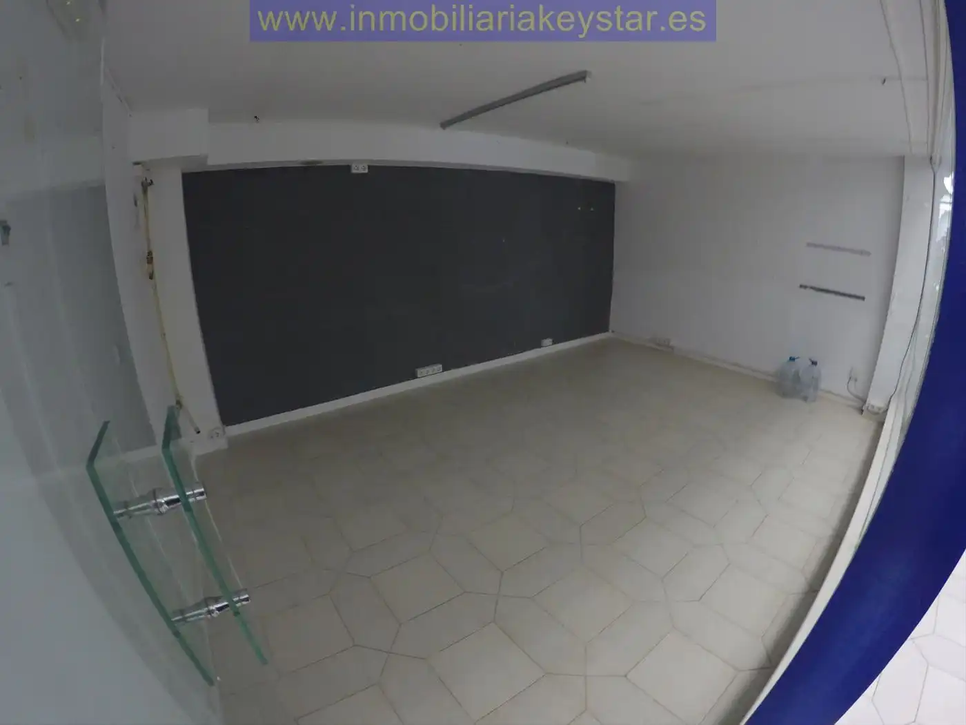 Local comercial en venda a Centre
