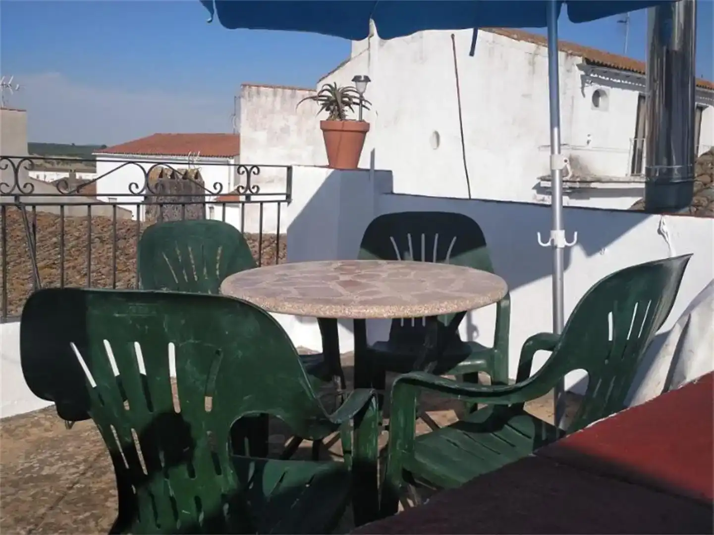 Terrasse von Erdgeschoss zur Miete in Encinasola mit Möbliert und Balkon