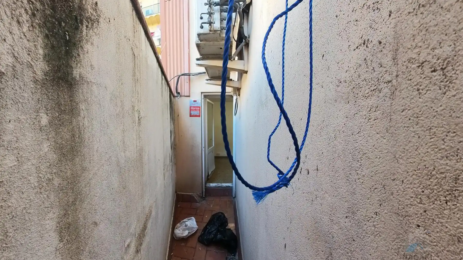 Wohnung zum Verkauf in Barcelona mit Balkon