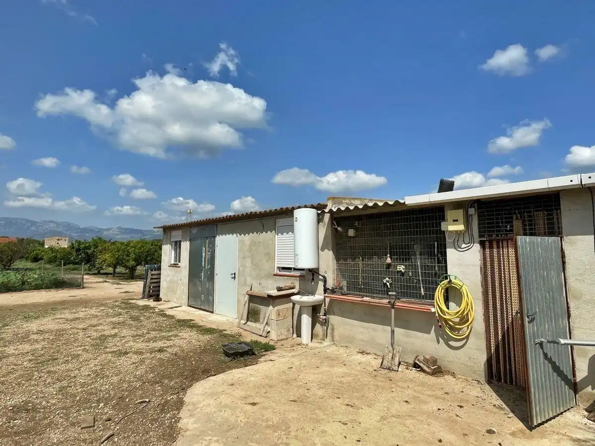 Außenansicht von Country house zum Verkauf in Tortosa mit Klimaanlage, Heizung und Privatgarten