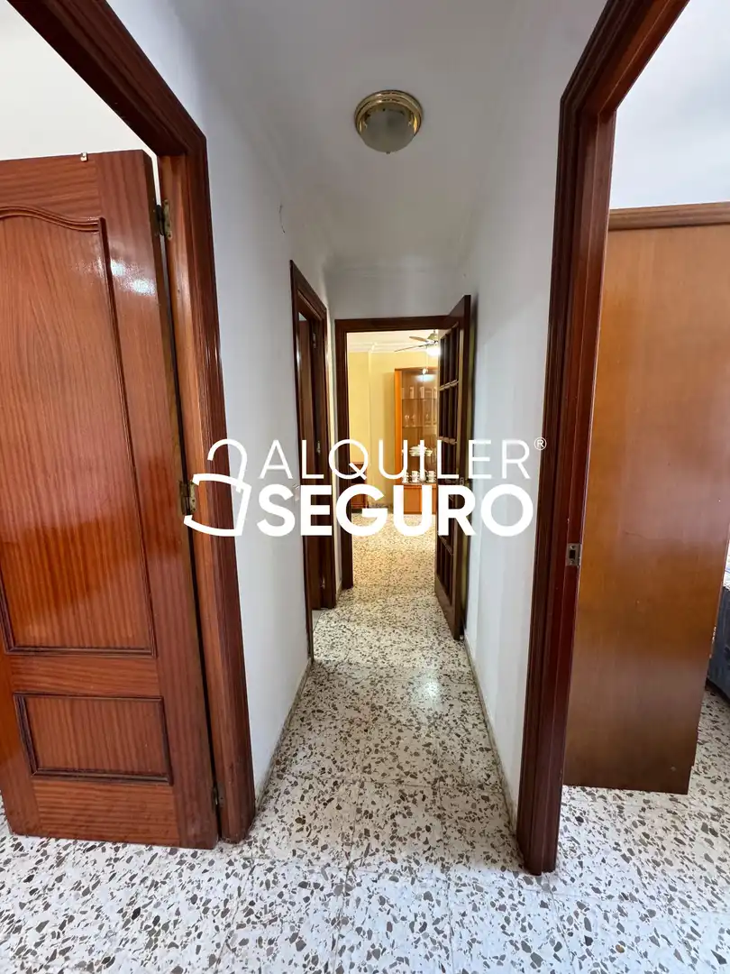 Flat for rent in Málaga  with Furnished