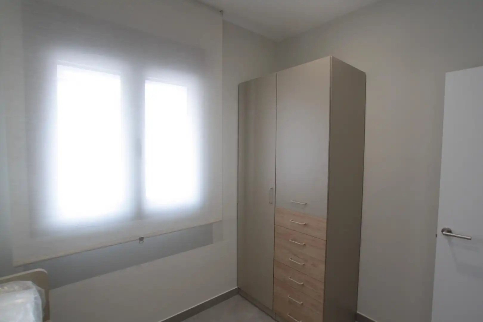 Habitación de Casa o chalet de alquiler en La Zubia con Amueblado