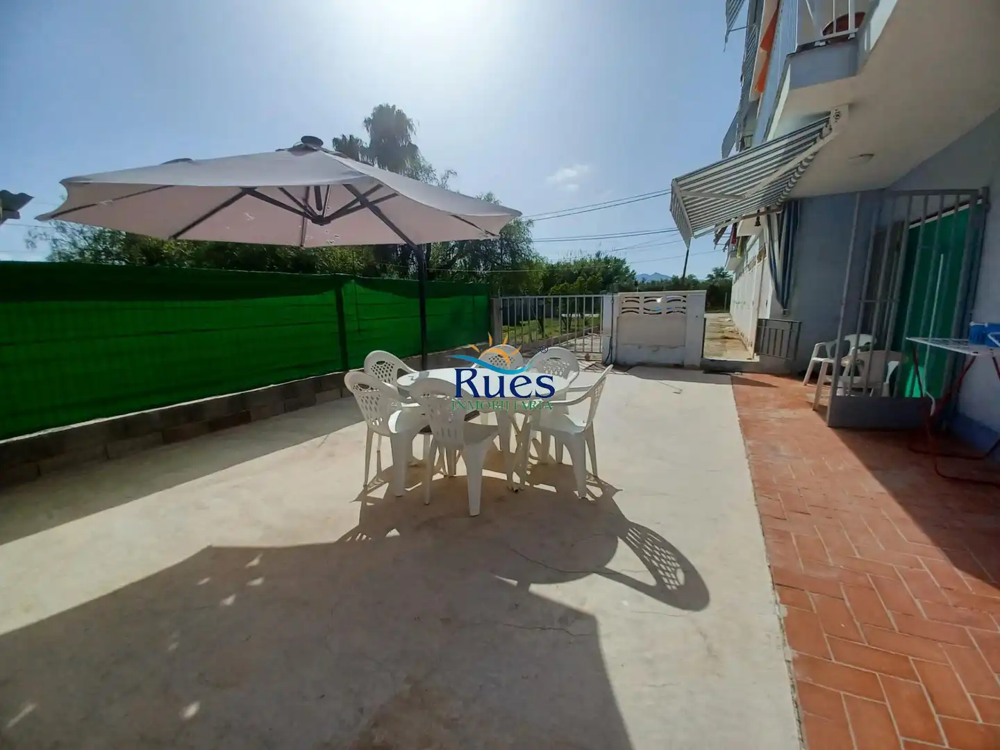 Außenansicht von Erdgeschoss zum Verkauf in Nules mit Terrasse, Abstellraum und Möbliert