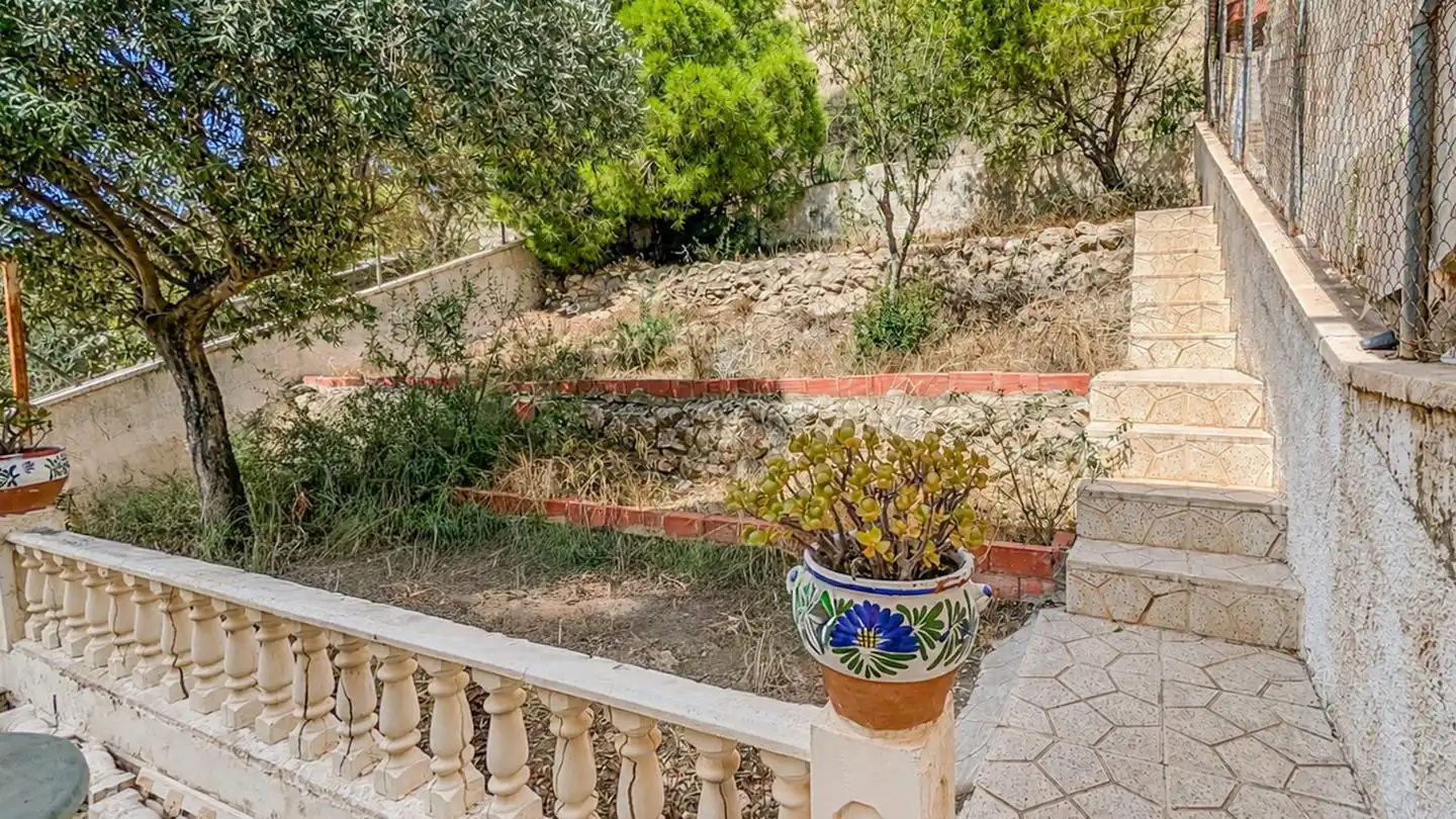 Adossat amb jardí en venda a Calle Verona, imagen 26