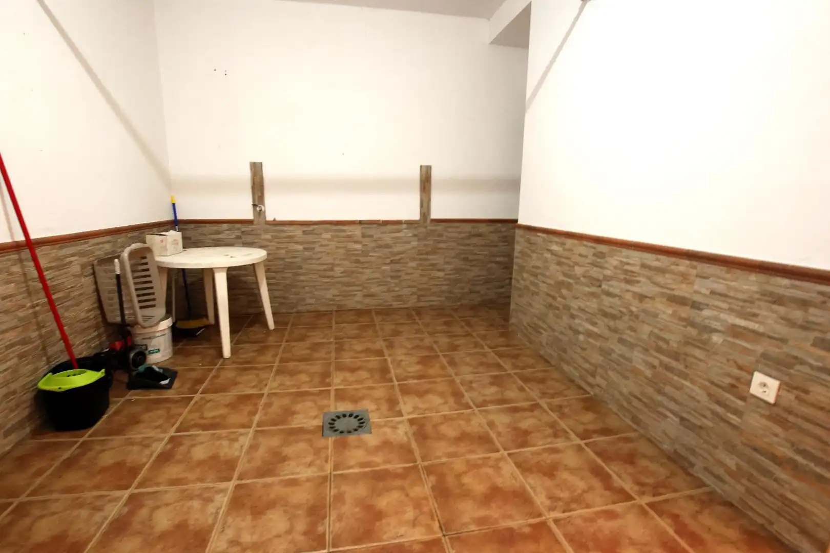 Einfamilien-Reihenhaus zum Verkauf in Guadiana mit Terrasse