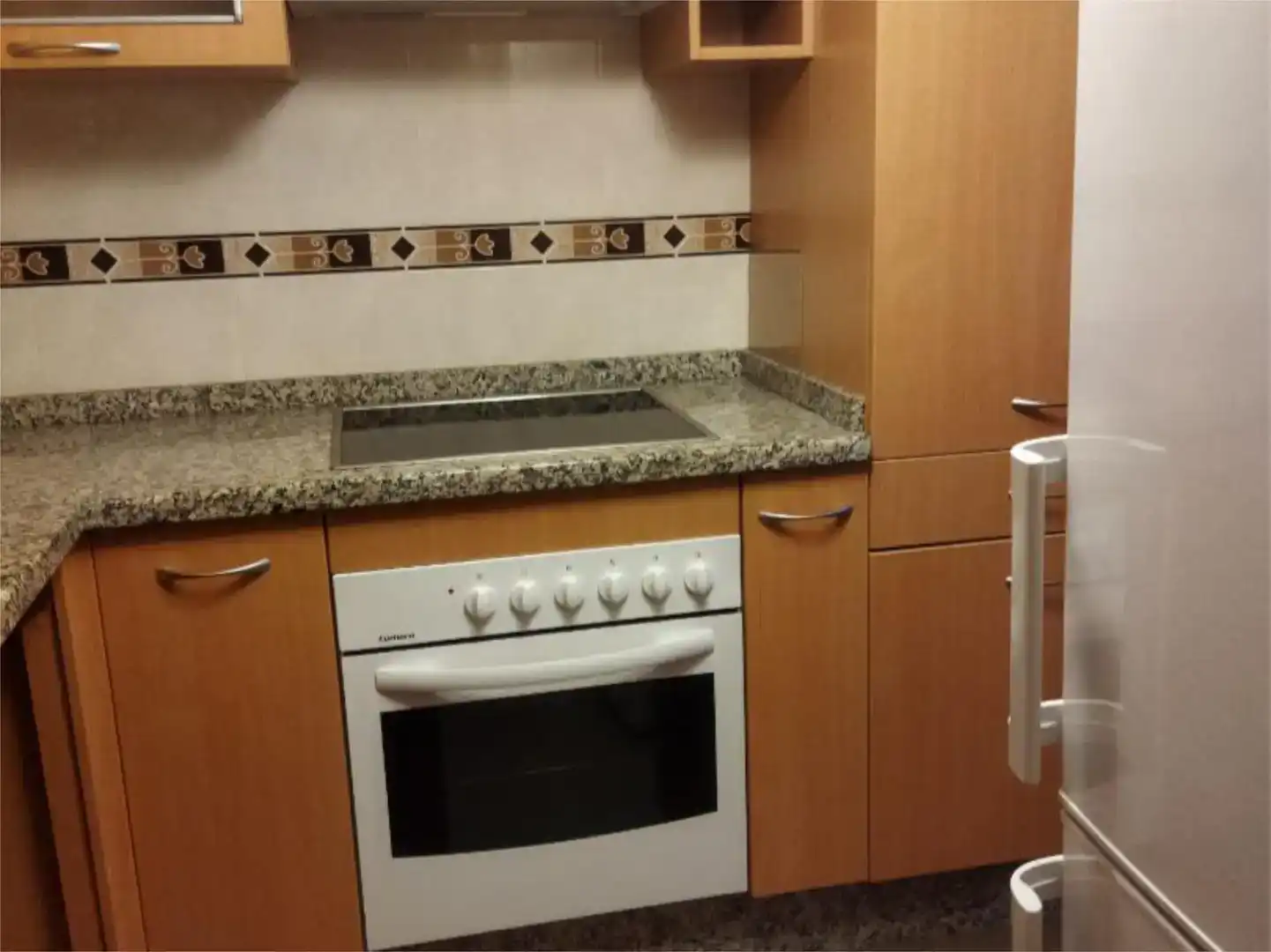 Cuina de Pis en venda en San Martín del Rey Aurelio amb Balcó