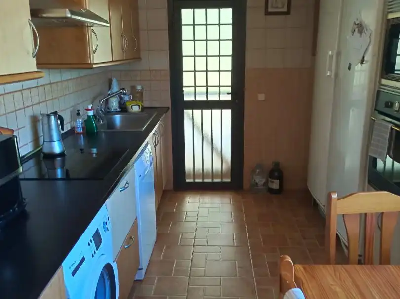 Cuina de Finca rústica en venda en Talayuela amb Aire condicionat, Terrassa i Piscina