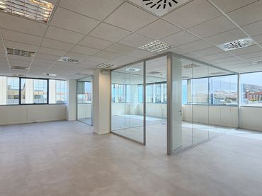 Büro mit Aufzug zur Miete in Carrer de Frederic Mompou