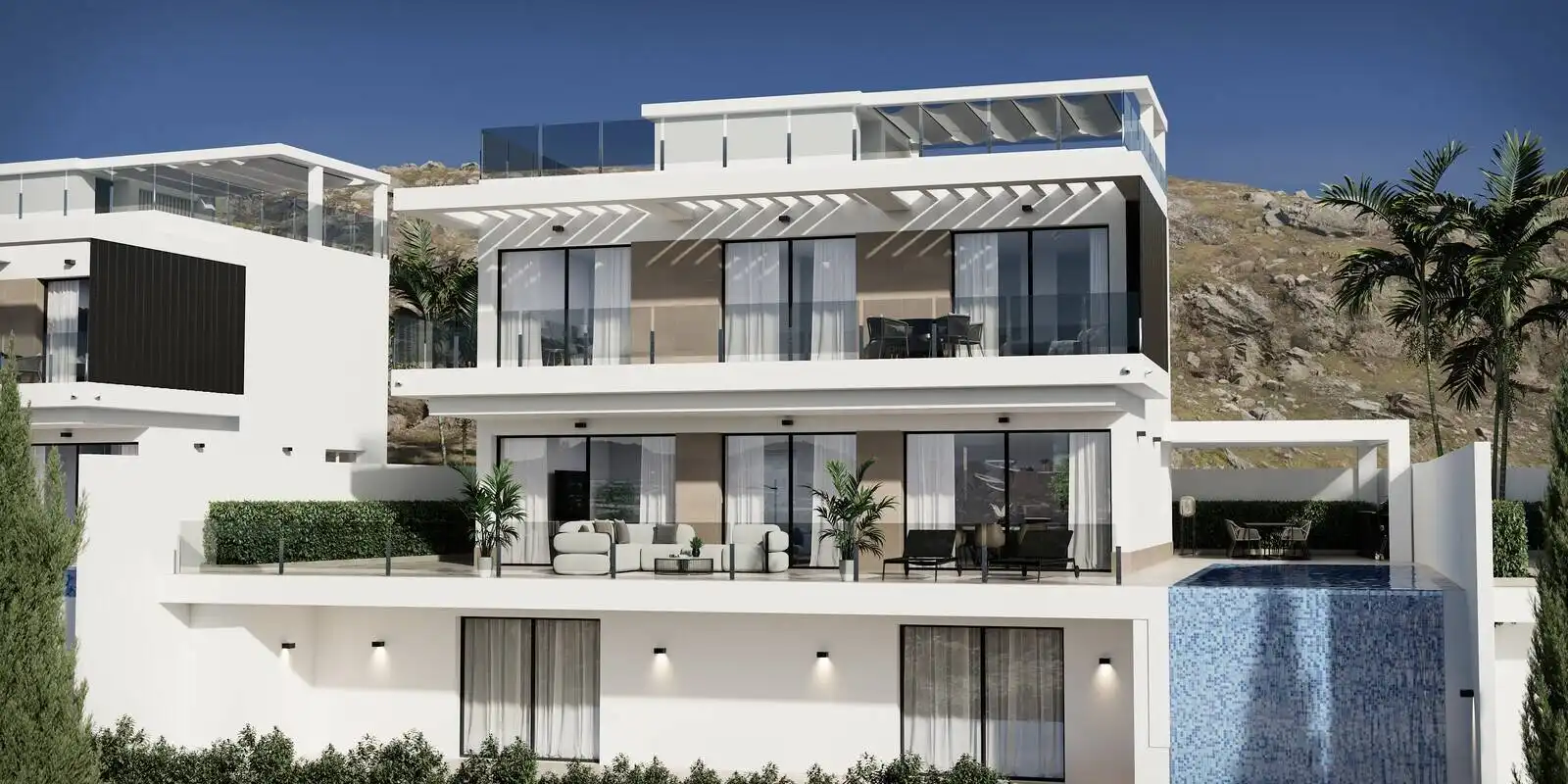 House with pool for sale in Golf Bahía