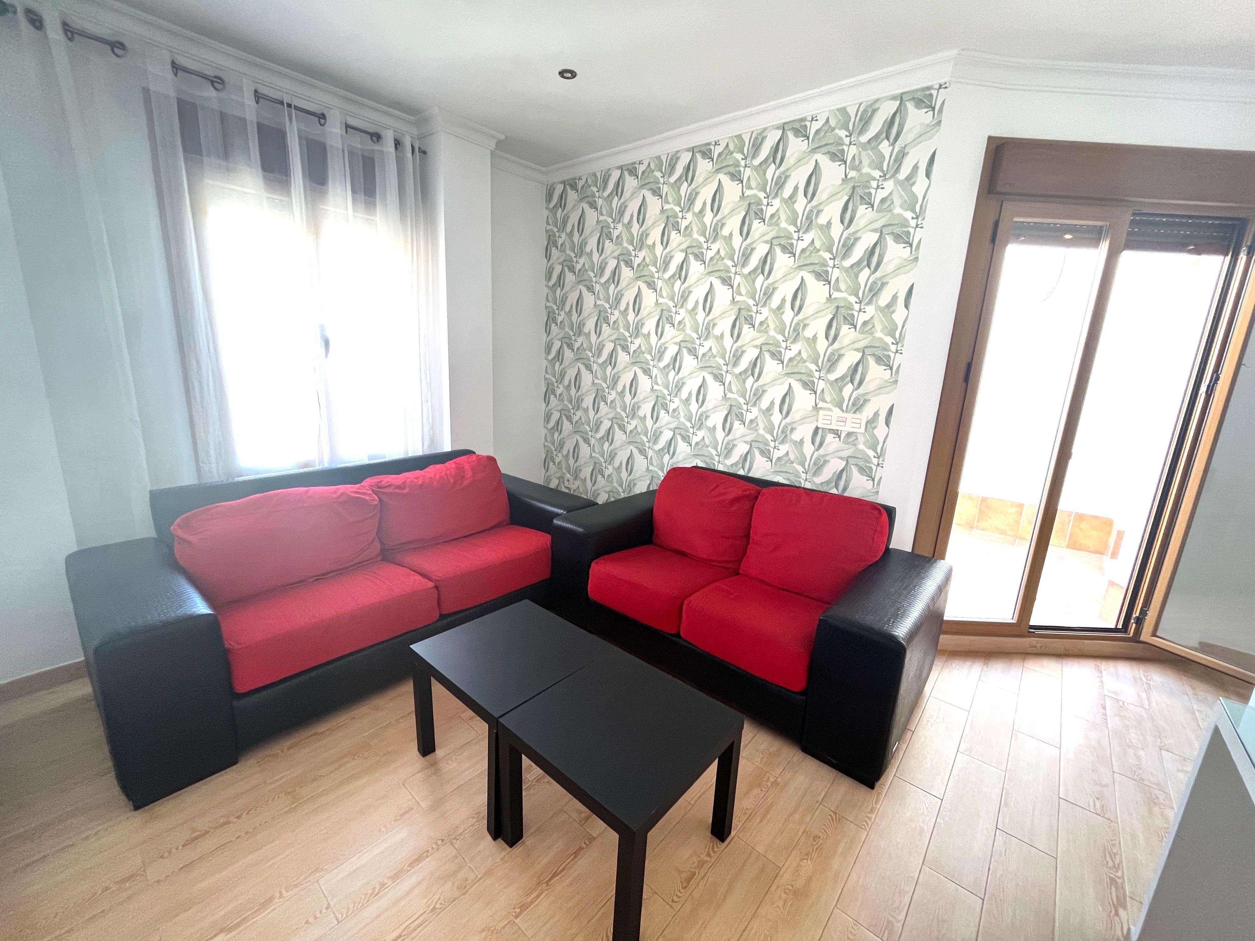 Sala d'estar de Àtic de lloguer en Alhendín amb Terrassa, Moblat i Forn