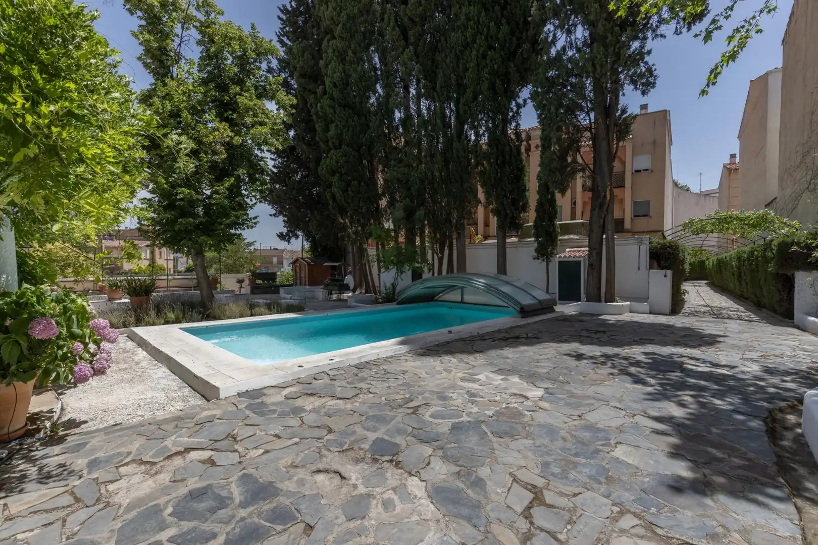 Piscina de Casa o chalet en venta en Las Gabias con Aire acondicionado, Calefacción y Jardín privado