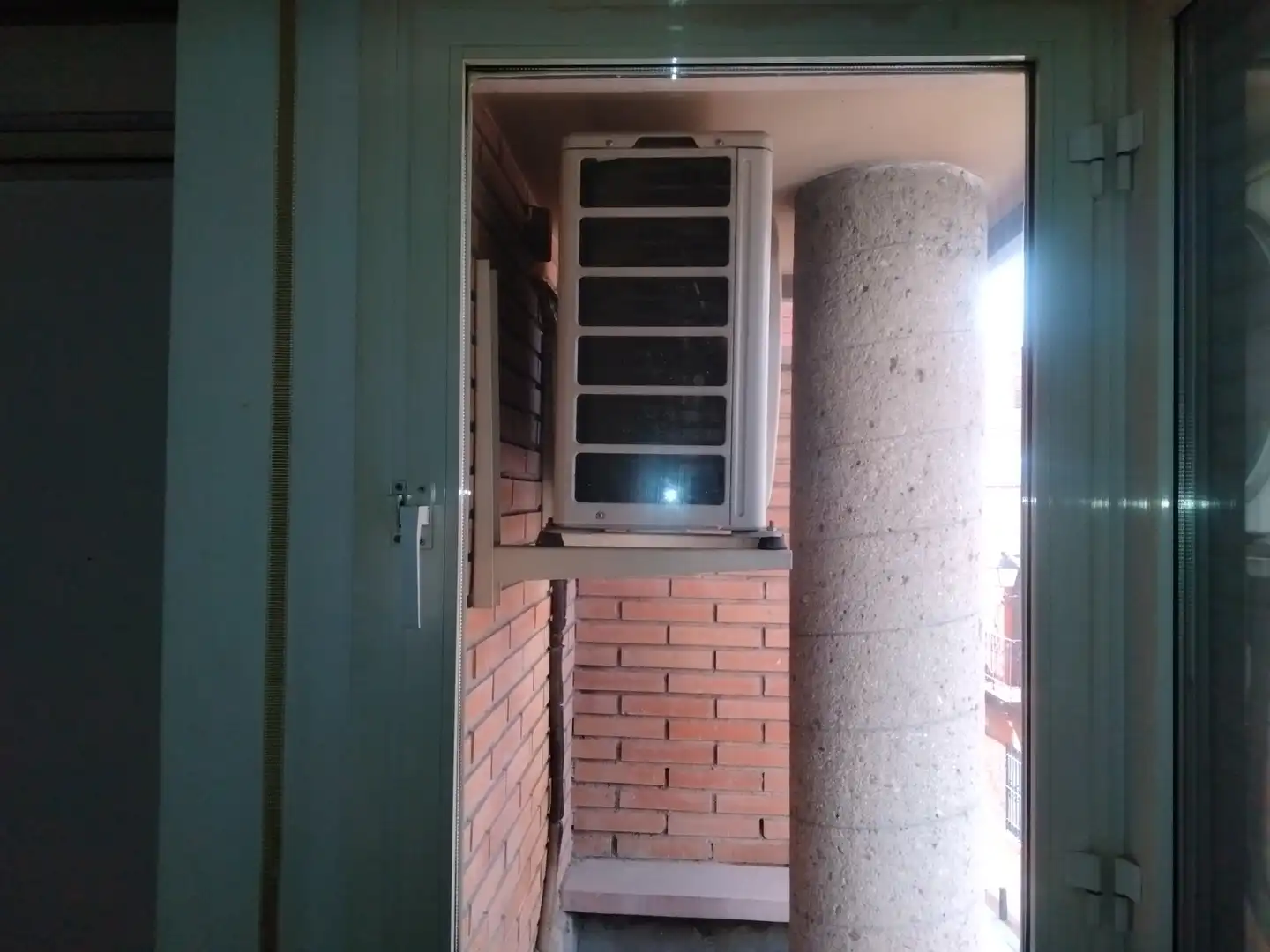Balcony of Flat for sale in Madrid  with Air Conditioner and Heating