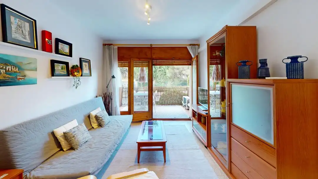 Sala de estar de Piso en venta en Palamós con Terraza