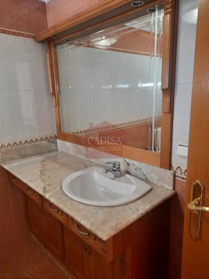 Baño de Casa adosada en venta en Salamanca con Calefacción, Jardín privado y Terraza