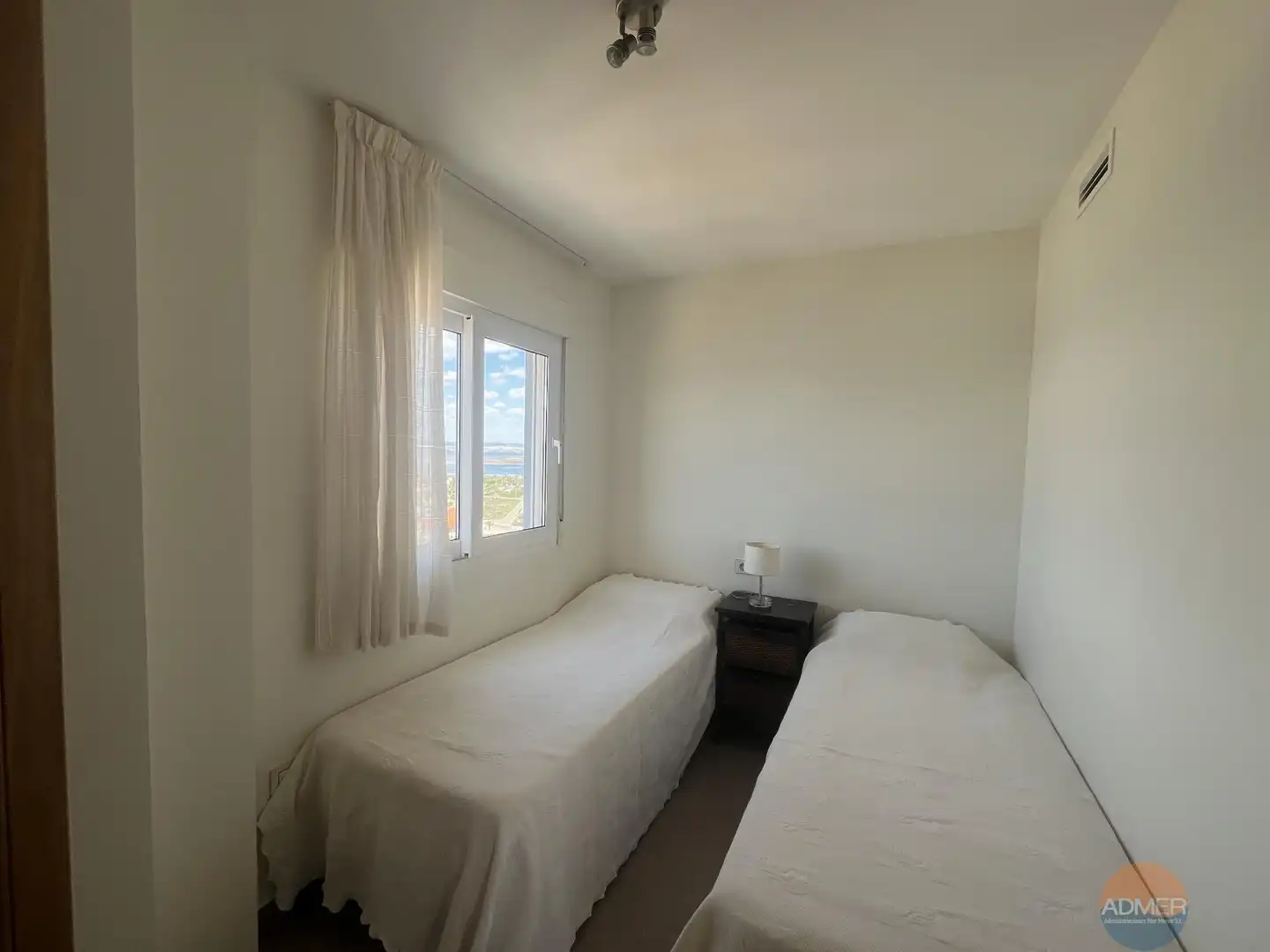 Schlafzimmer von Wohnung zum Verkauf in La Manga del Mar Menor mit Klimaanlage, Heizung und Terrasse