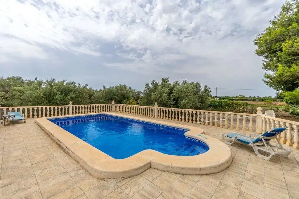 Casa rústica amb piscina en venda a Dolores, imagen 10
