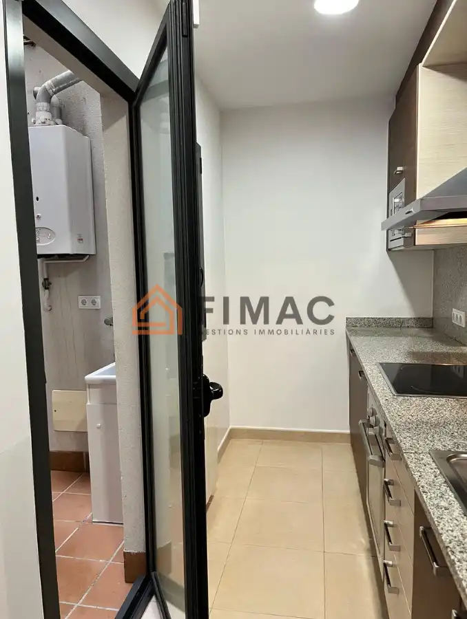 Piso en venta en Sant Hipòlit de Voltregà con Calefacción