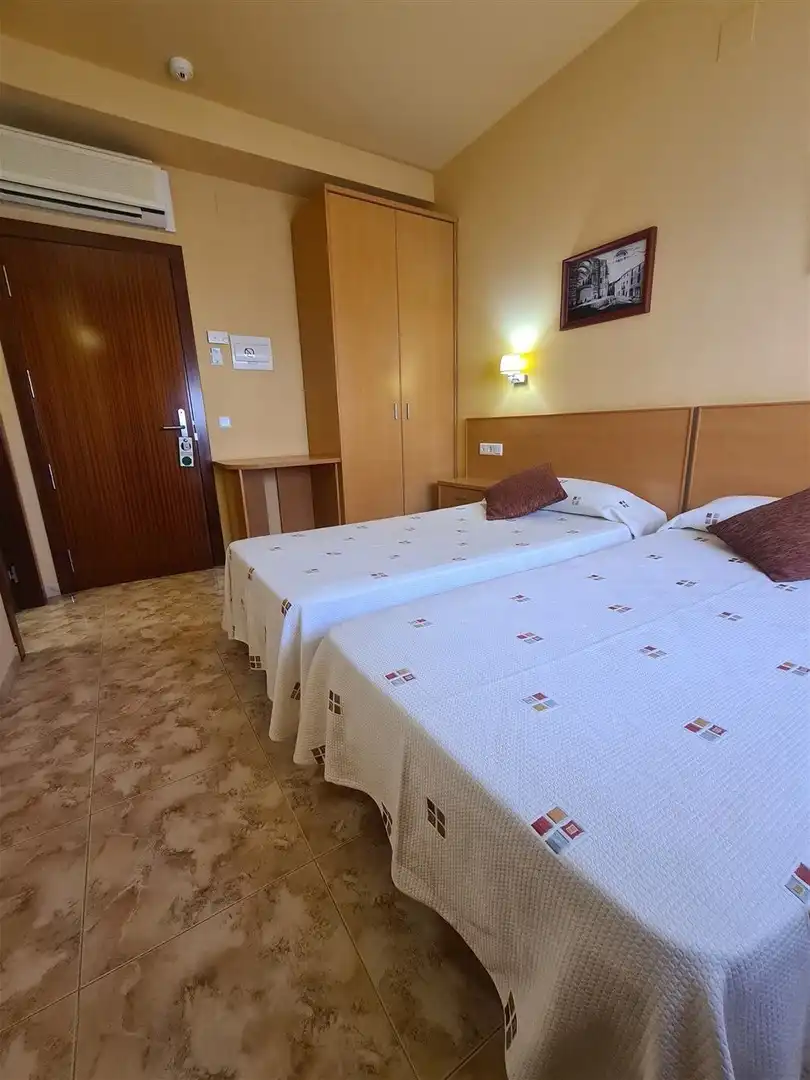 Habitación de Edificio en venta en Mont-roig del Camp