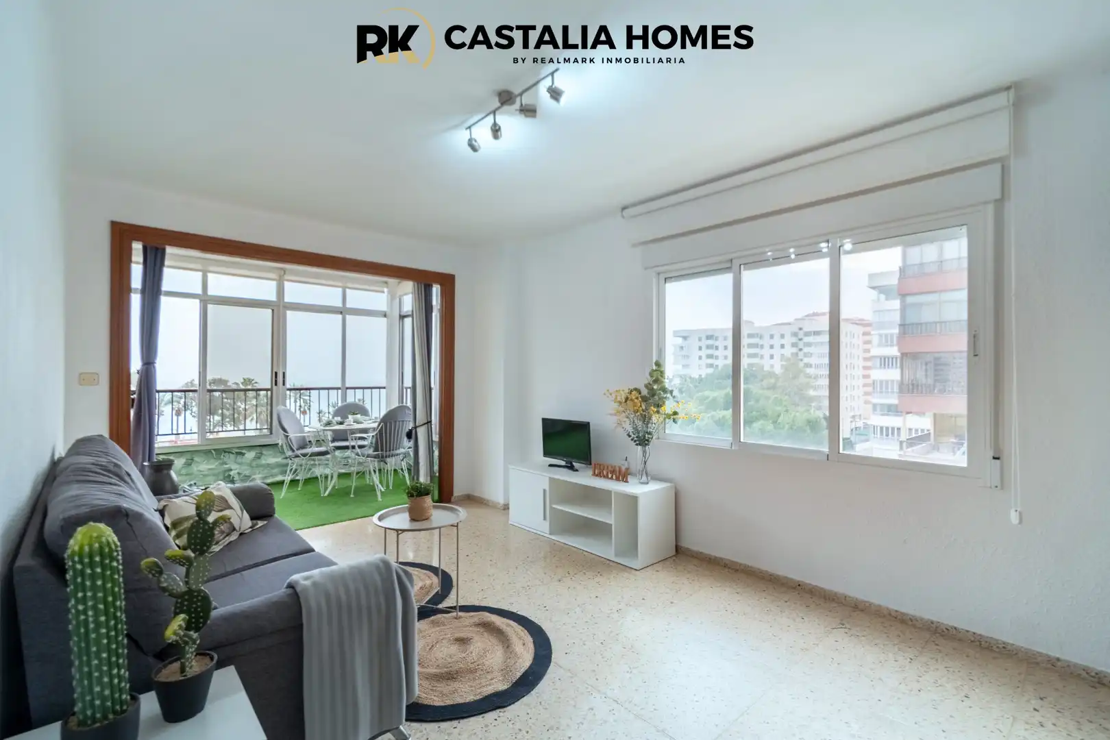 Vista exterior de Apartamento en venta en Benicasim / Benicàssim con Terraza y Piscina comunitaria