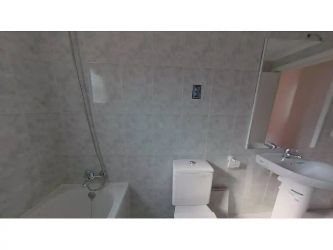 Baño de Piso en venta en  Pamplona / Iruña
