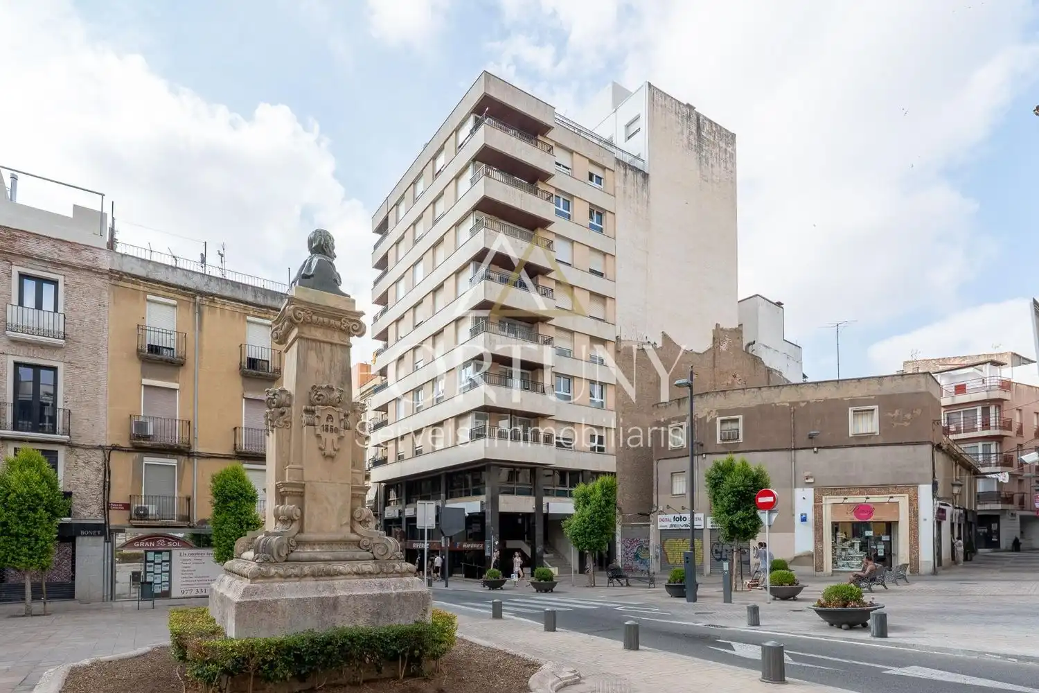 Pis amb ascensor en venda a de Catalunya 2