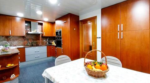 Foto 5 de Casa adosada en venta en Les Arenes - La Grípia  Can Montllor, Barcelona
