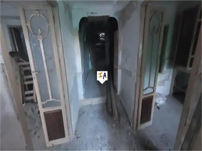 Casa adosada en venta en Castillo de Locubín con Internet