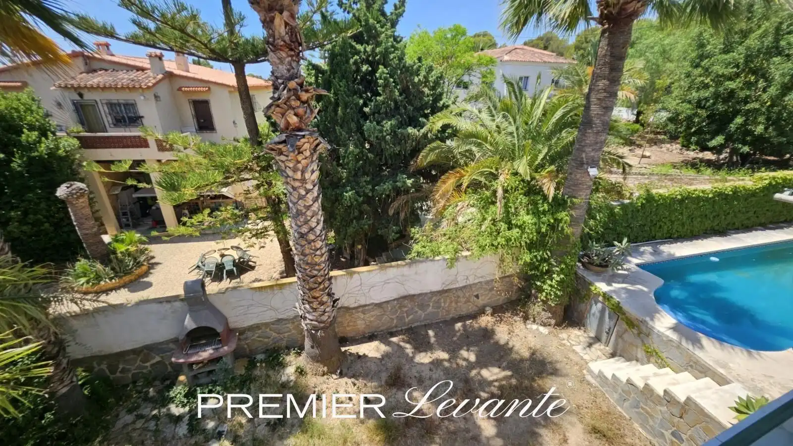 Casa o xalet en venda en La Nucia amb Aire condicionat, Calefacció i Jardí privat