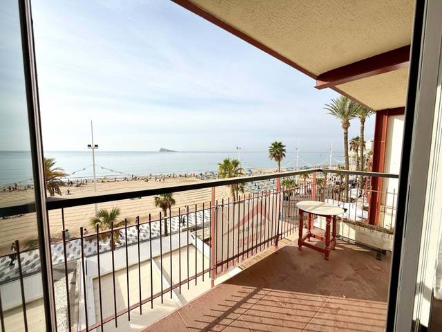 Piso en Venta en Avenida Alcoy en Playa Levante