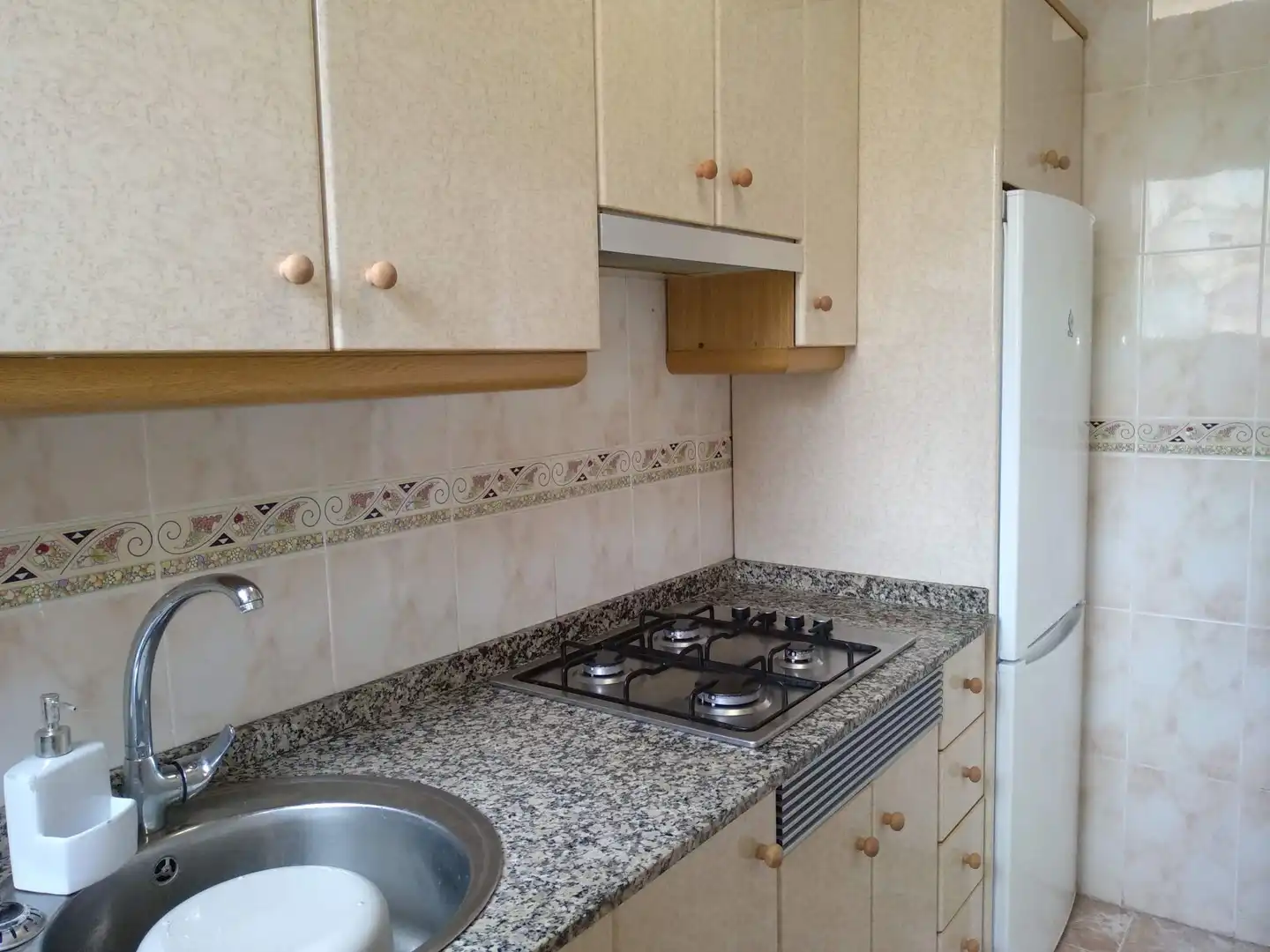 Cocina de Piso de alquiler en Valencia con Aire acondicionado y Amueblado