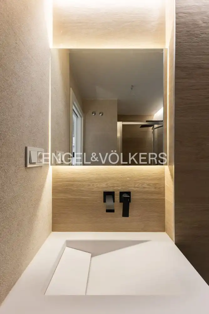 Bathroom of Attic for sale in Dénia  with Air Conditioner, Heating and Terrace