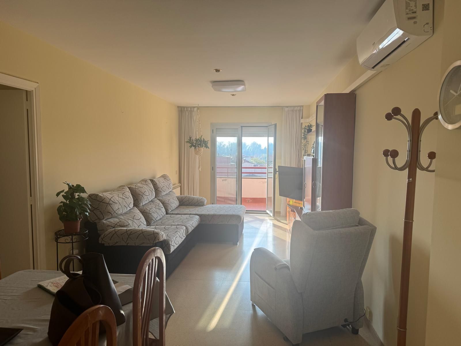 Living room of Flat for sale in  Lleida Capital  with Air Conditioner, Heating and Terrace
