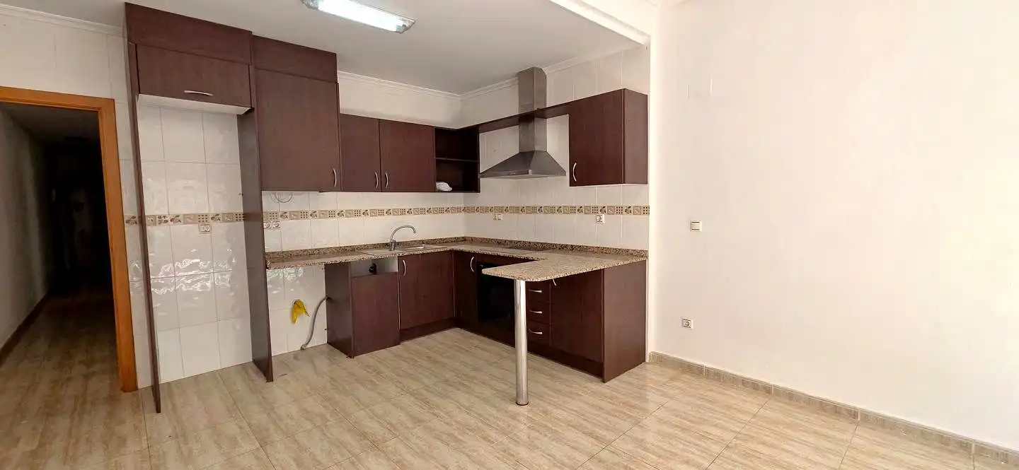 Cocina de Piso en venta en Almoradí con Balcón y Piscina comunitaria