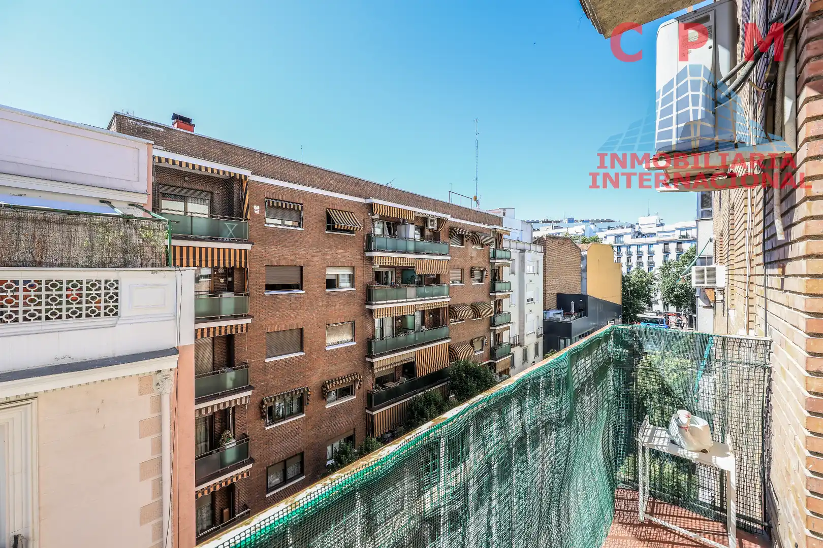 Vista exterior de Piso de alquiler en Madrid con Aire acondicionado, Calefacción y Parquet