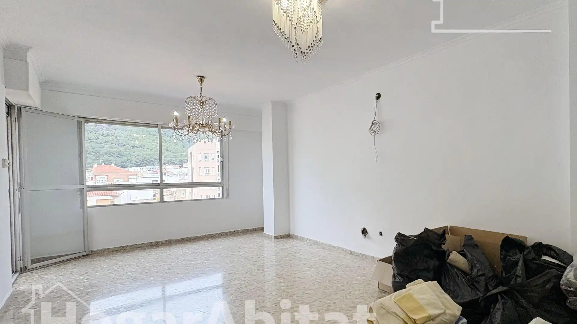 Sala d'estar de Pis en venda en Tavernes de la Valldigna amb Terrassa, Traster i Balcó