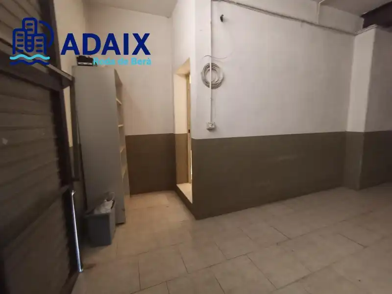 Cocina de Piso en venta en Roda de Berà con Calefacción, Terraza y Trastero