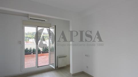 Foto 4 de Ático de alquiler en Calle Nou de la Rambla, El Raval,  Barcelona Capital