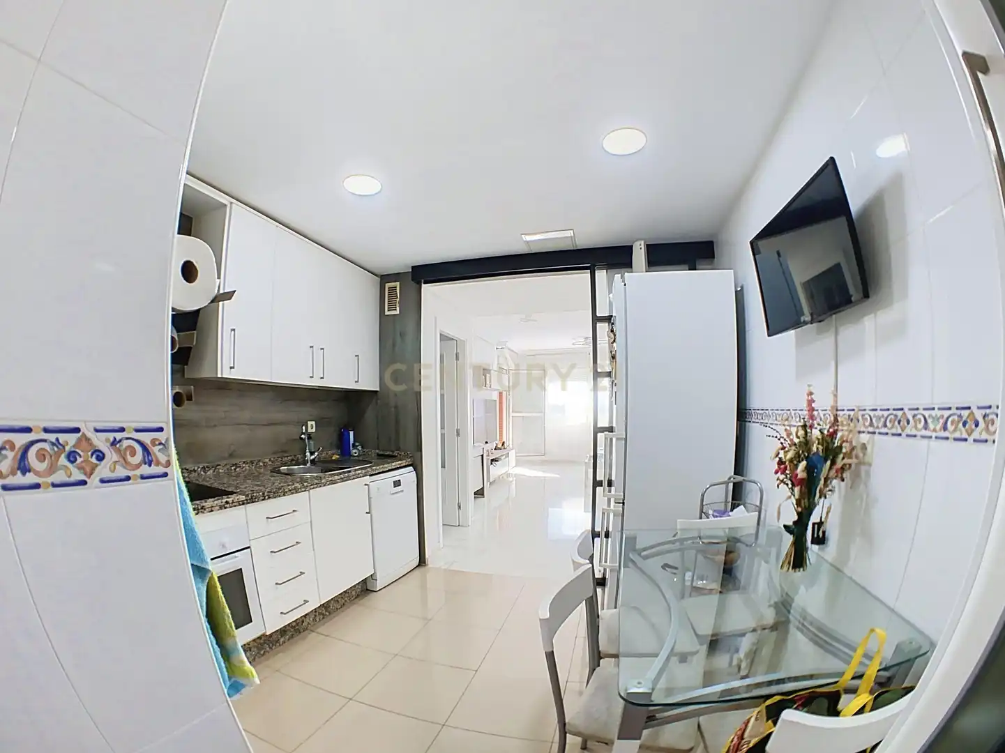 Apartament amb piscina en venda a Avenida Imperio Argentina, Málaga, Spain 7, imagen 6