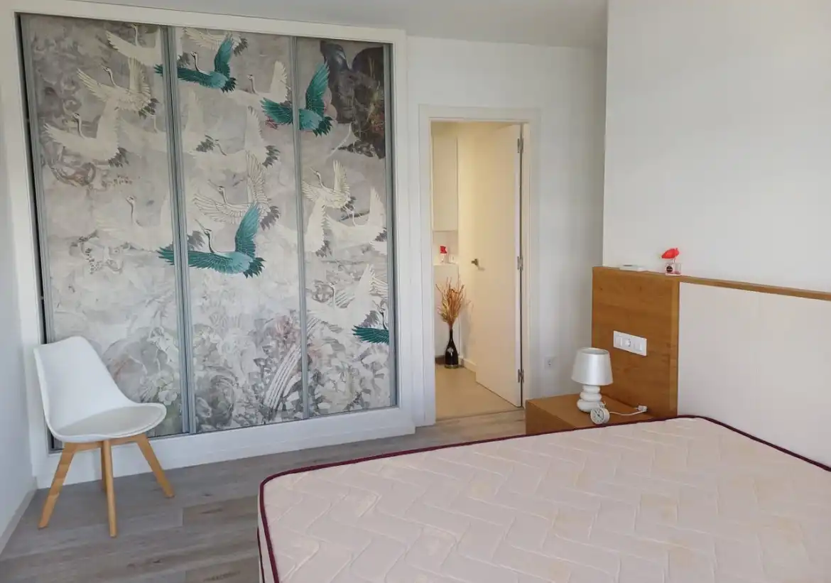 Dormitori de Apartament en venda en A Illa de Arousa  amb Traster i Moblat