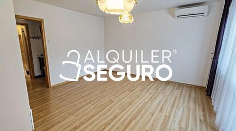 Foto 4 de Pis de lloguer a De Rigel, Sur - PAU 4, Madrid