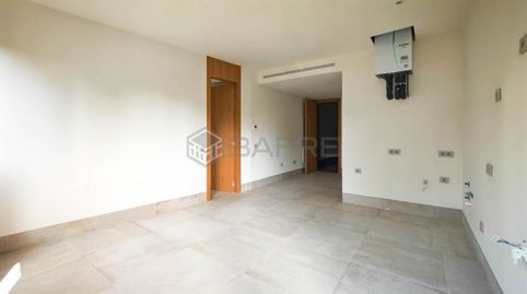 Image 1 of the listing