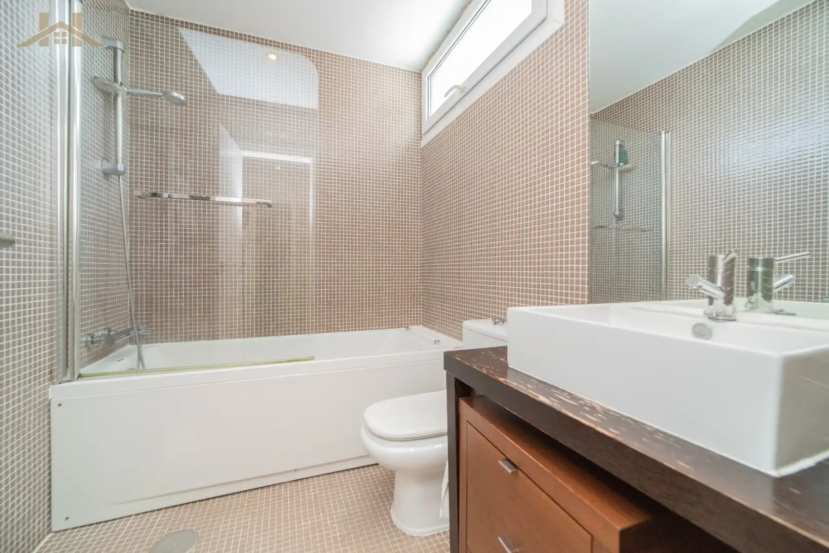 Bathroom of Detached homes for sale in Las Rozas de Madrid