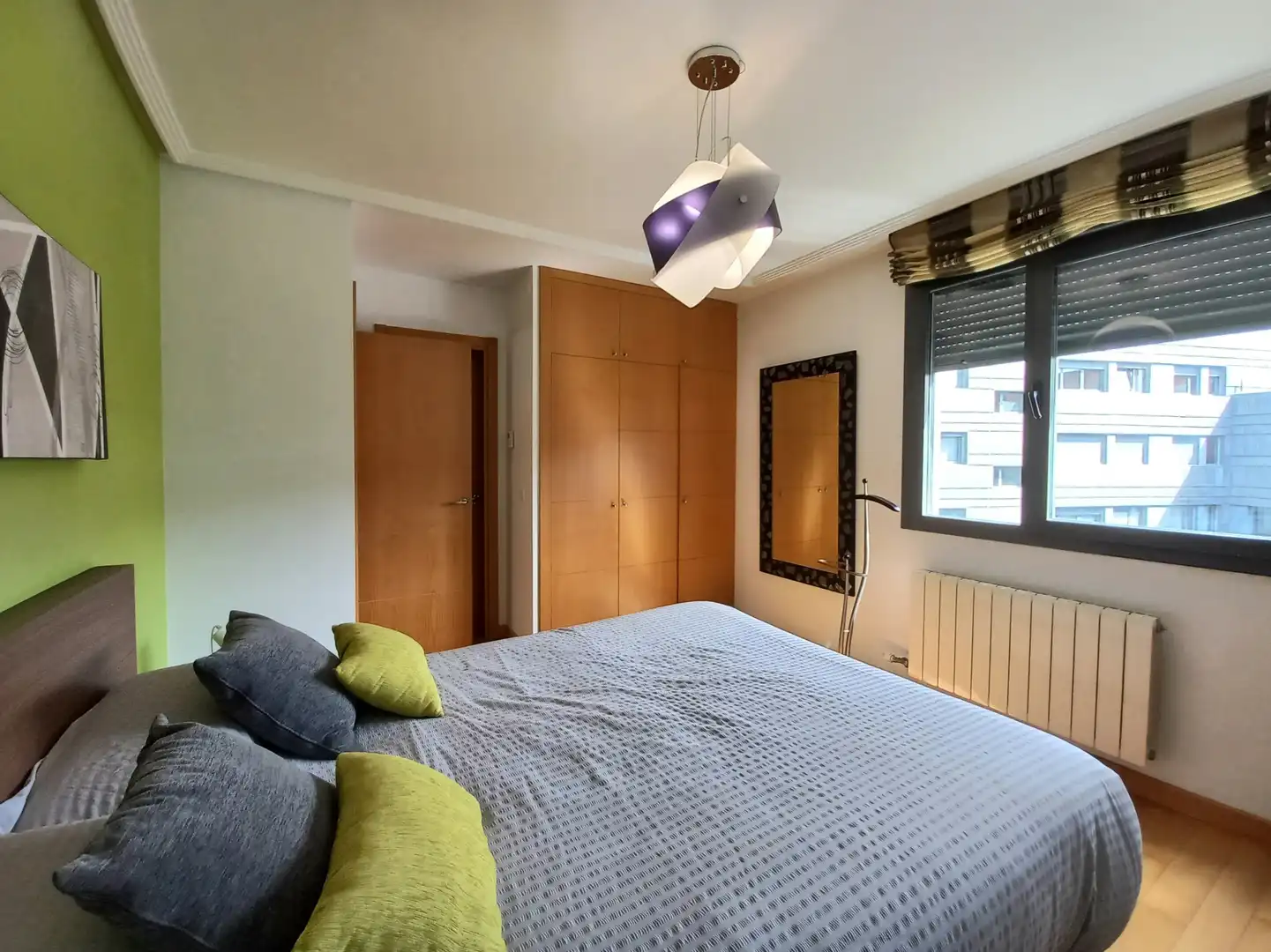 Habitación de Dúplex en venta en Burgos con Aire acondicionado, Calefacción y Terraza