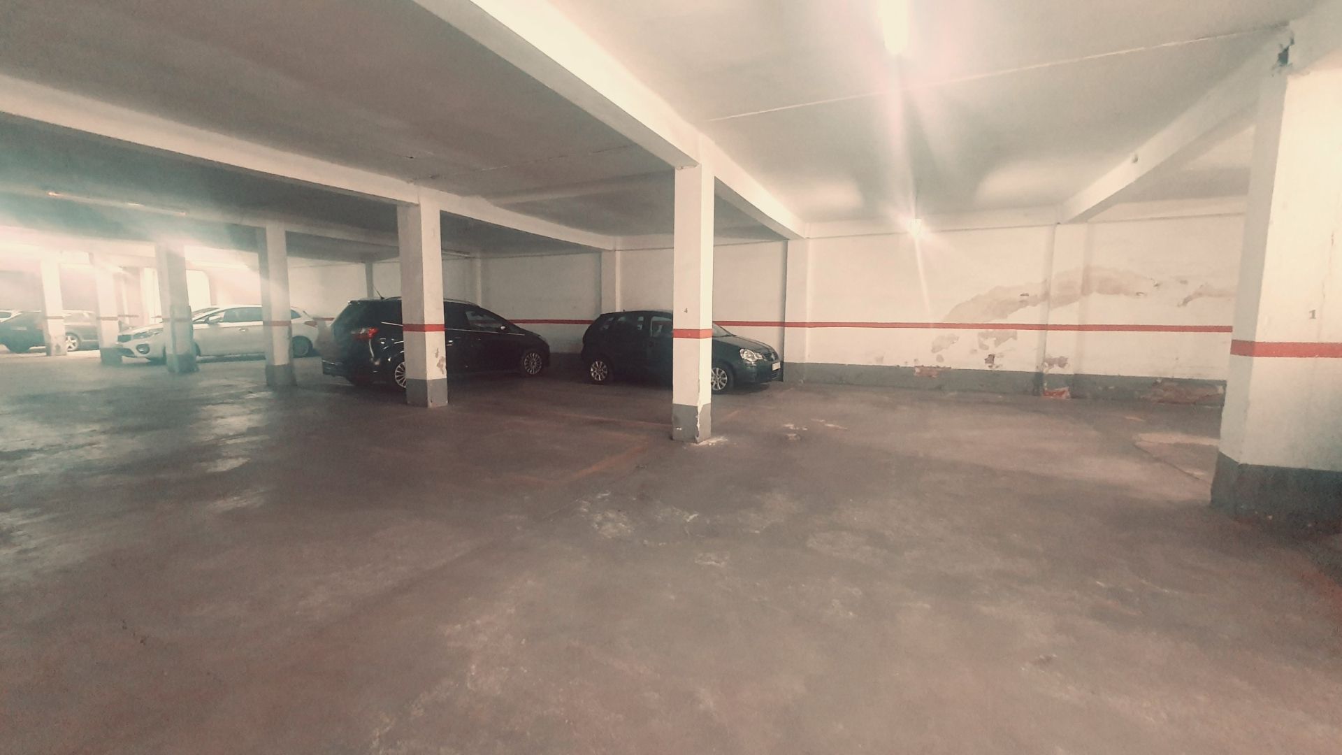 Garatge en venda a Carrer d'Enguera, Barrio de Patraix