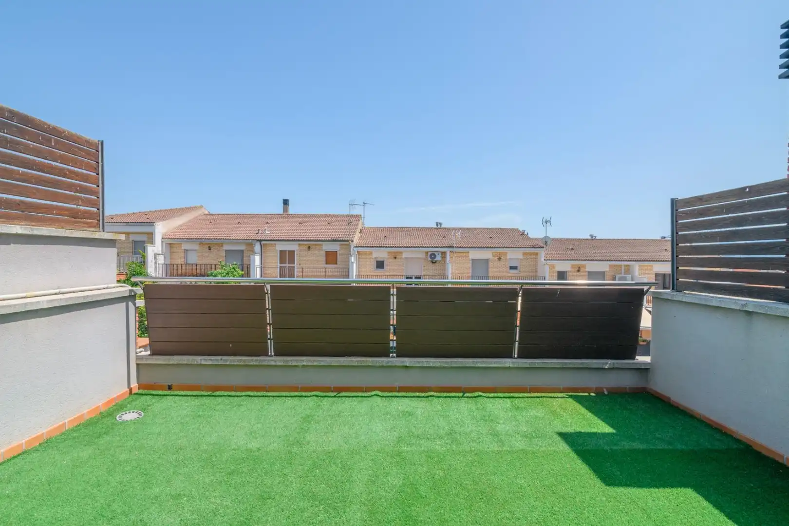 Terrassa de Casa o xalet en venda en Santpedor amb Calefacció, Jardí privat i Parquet