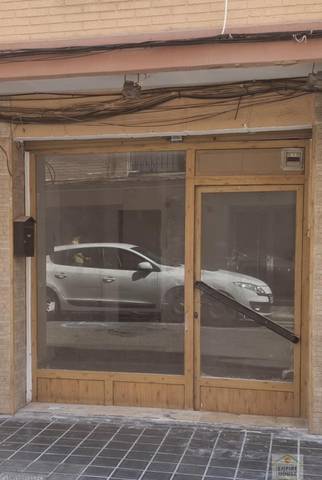 Local comercial en Venta en Barrio de Benicalap
