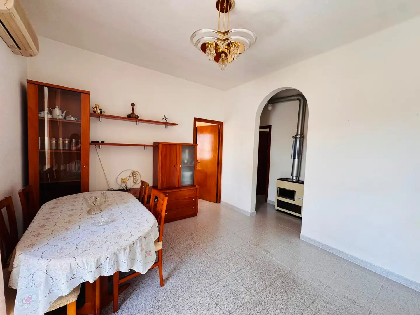 Sala de estar de Piso en venta en Flaçà con Aire acondicionado, Calefacción y Terraza