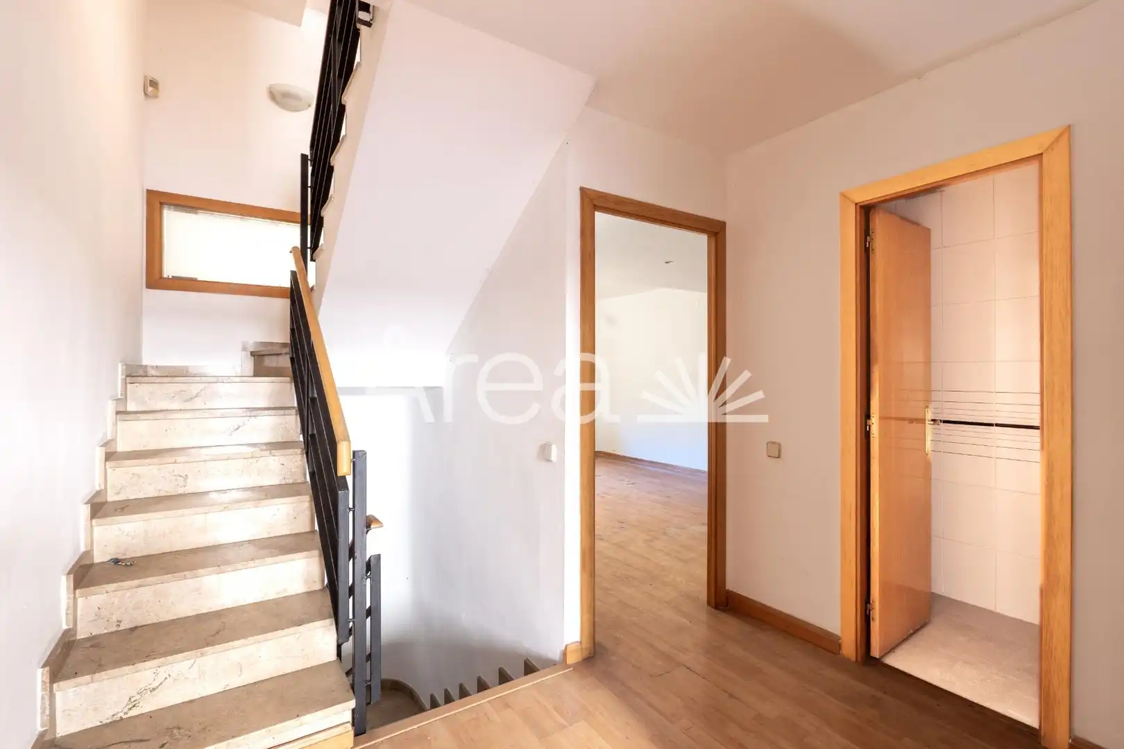Casa amb terrassa en venda a Carrer GARBI, imagen 5