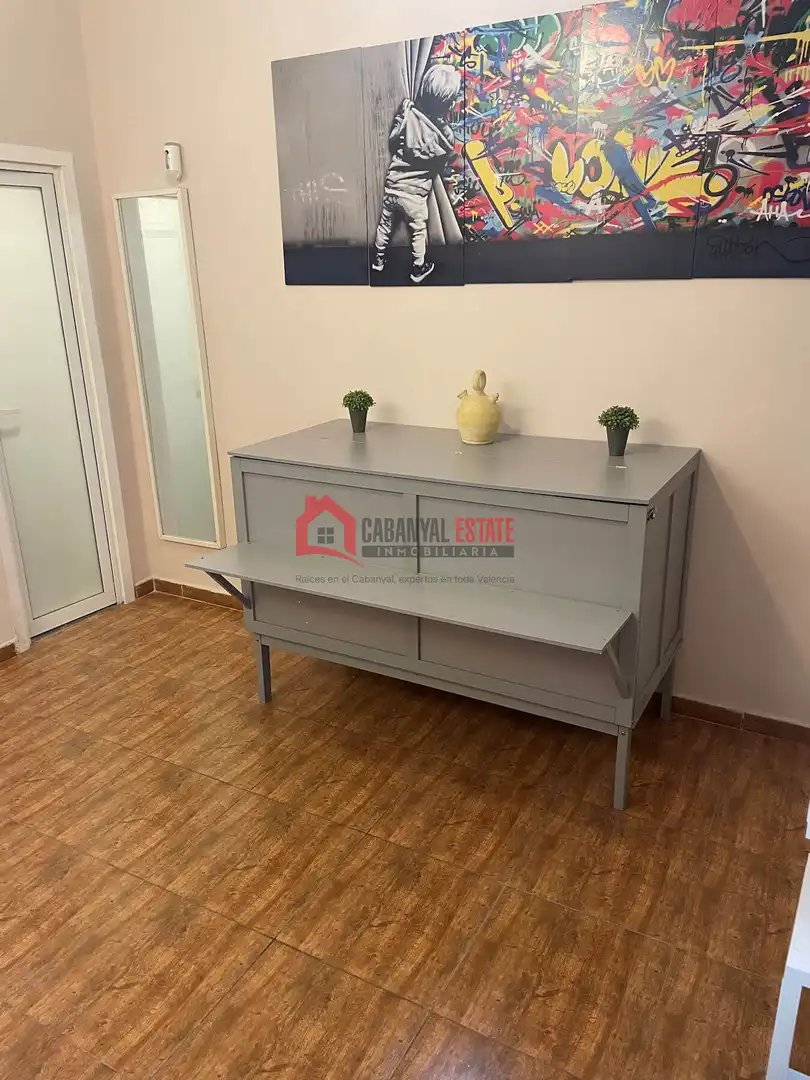 Bedroom of Apartments for sale in Valencia  with Air Conditioner, Furnished and Alarm